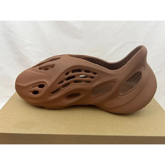 Adidas Yeezy Foam RNNR Runner Clay Red Flax Shoes Sandals HP5335 Size 10 - Picture 3 of 8